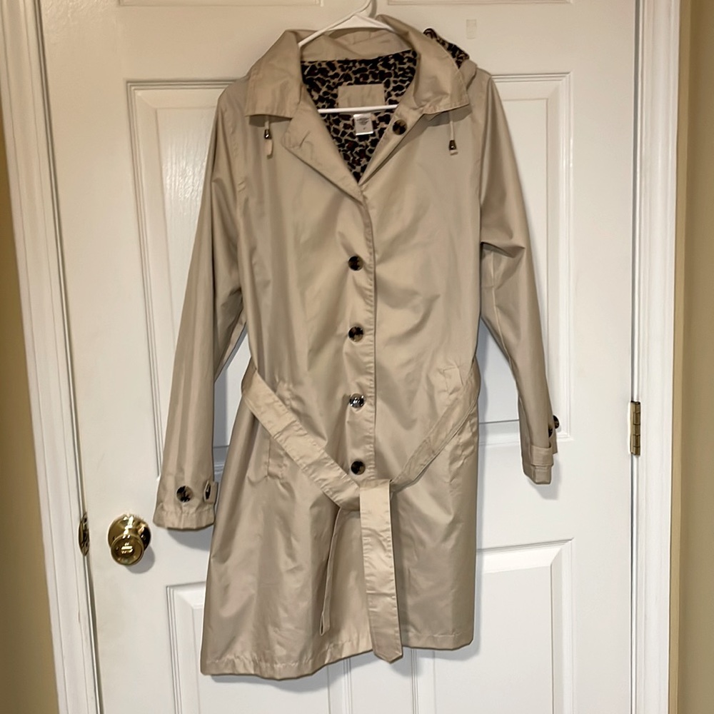 Rain coat